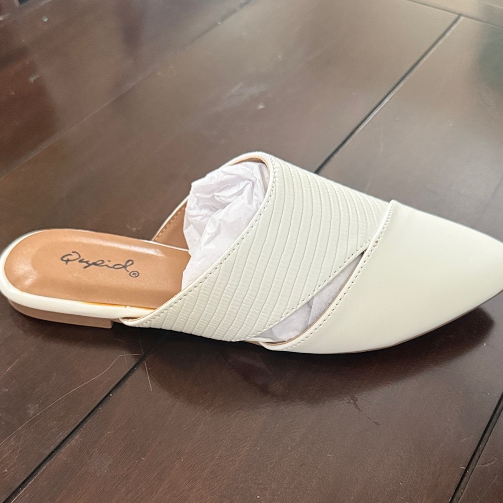 Qupid Cream Pointed Slip-On Mule